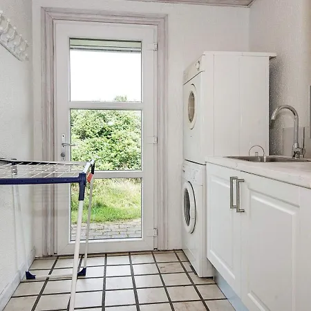 Dom wakacyjny 10 Person Holiday In Bl Vand *