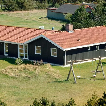 10 Person Holiday In Bl Vand Dom wakacyjny