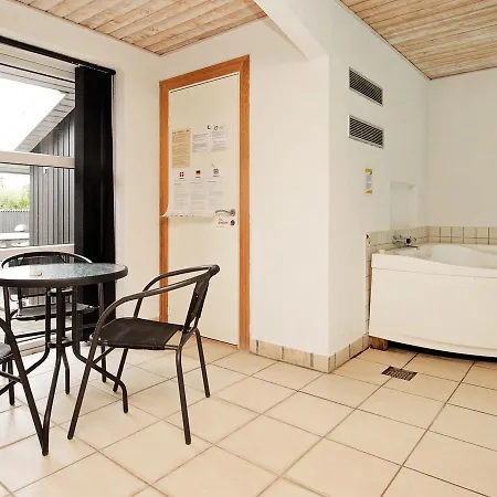 10 Person Holiday In Bl Vand Dom wakacyjny *